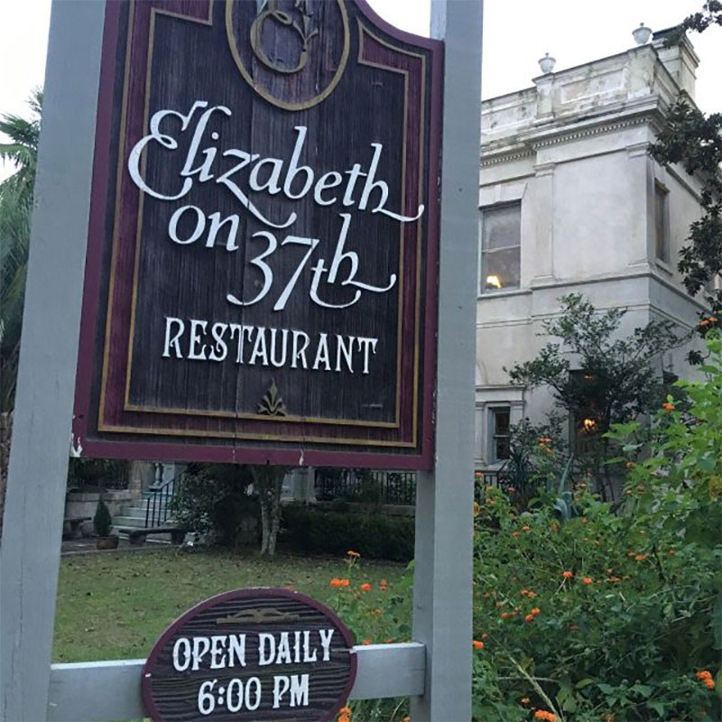 Romantic restaurant in Savannah